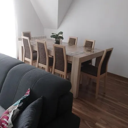 Zakatek Pienin Apartment Grywald