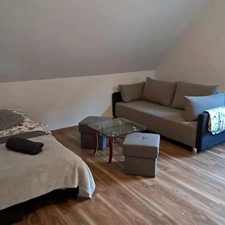 Zakatek Pienin Apartment Grywald